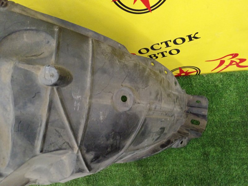 Подкрылок, 400 рублей, Красноярск