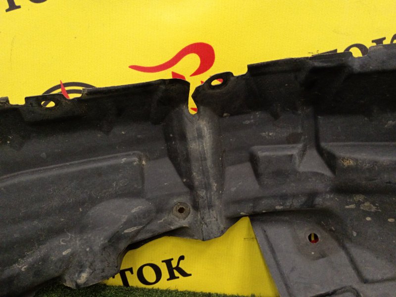 Подкрылок, 800 рублей, Красноярск