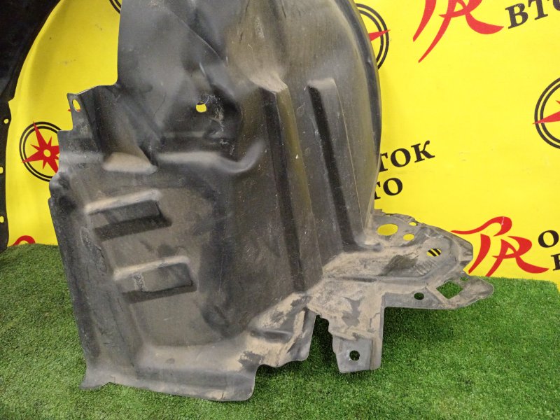 Подкрылок, 800 рублей, Красноярск