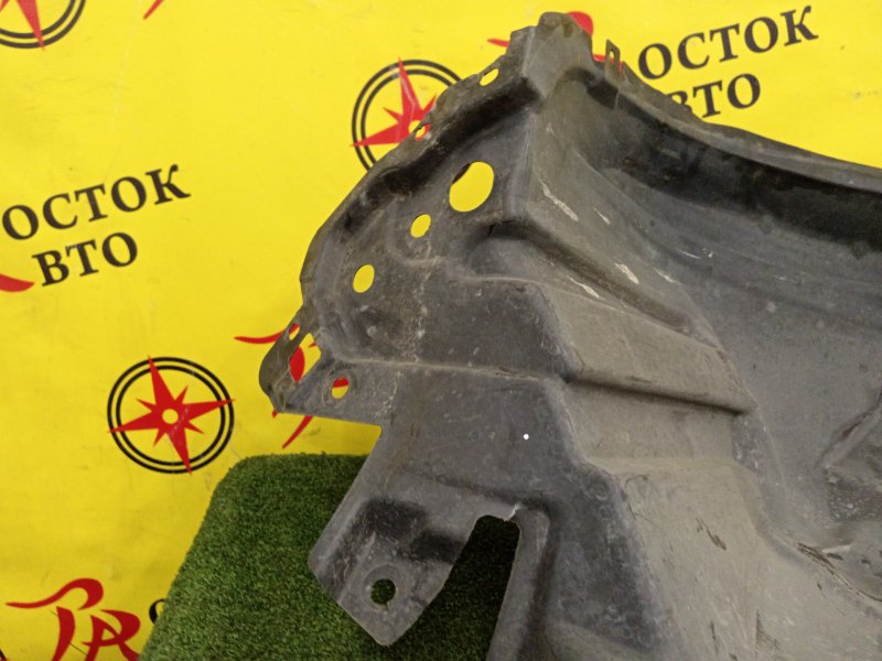 Подкрылок, 800 рублей, Красноярск