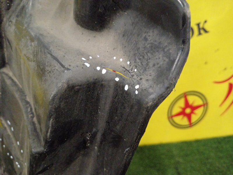 Подкрылок, 2500 рублей, Красноярск