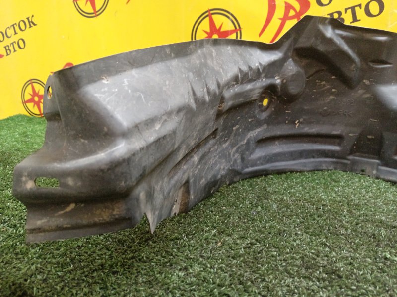 Подкрылок, 300 рублей, Красноярск