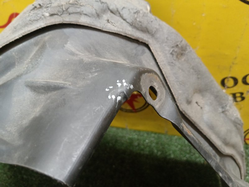 Подкрылок, 300 рублей, Красноярск