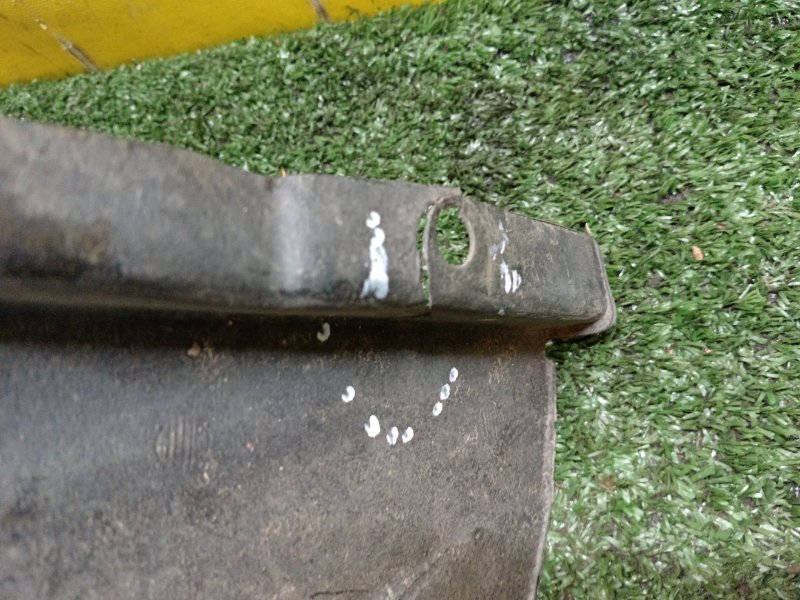 Подкрылок, 2500 рублей, Красноярск