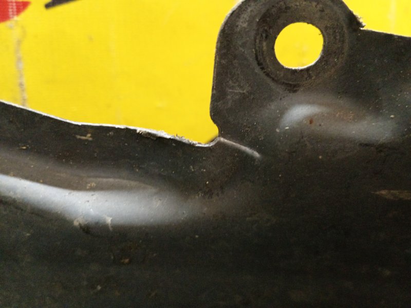 Подкрылок, 400 рублей, Красноярск