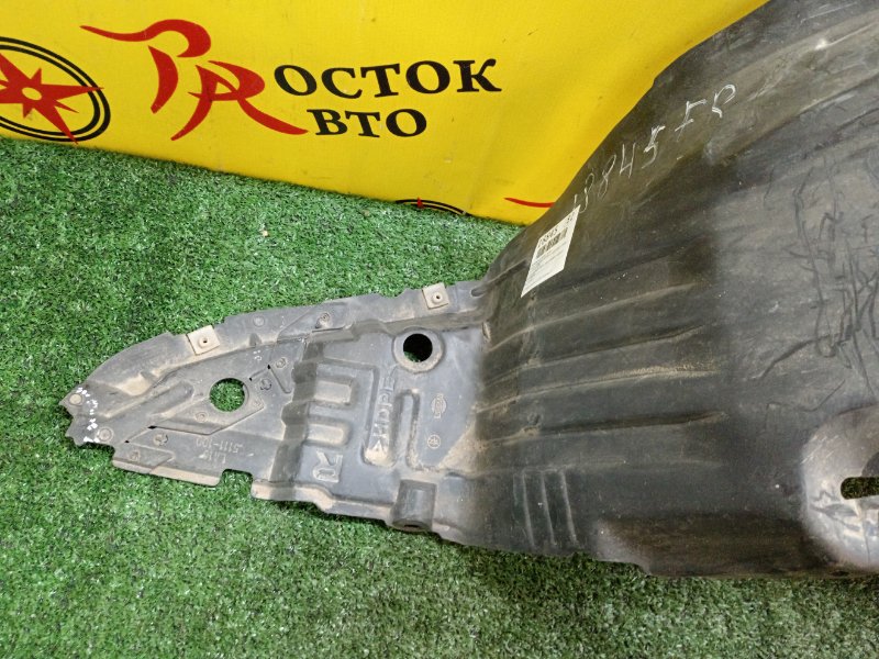 Подкрылок, 500 рублей, Красноярск