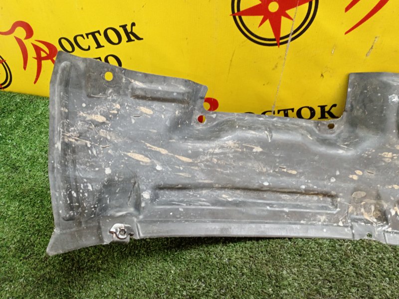 Подкрылок, 300 рублей, Красноярск