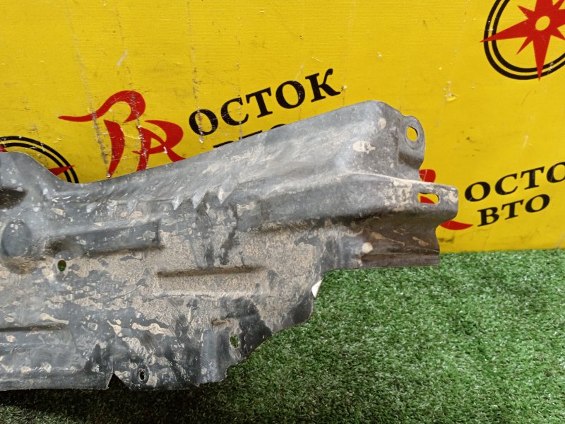 Подкрылок, 300 рублей, Красноярск