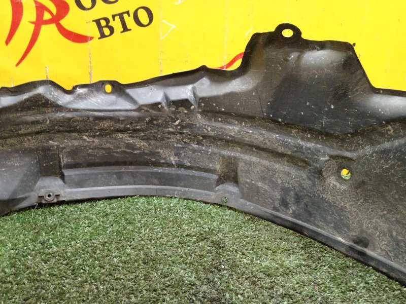 Подкрылок, 600 рублей, Красноярск