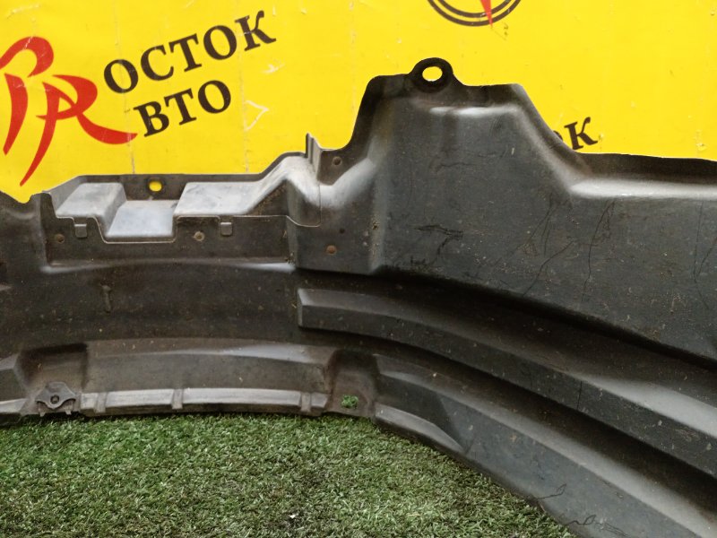 Подкрылок, 500 рублей, Красноярск