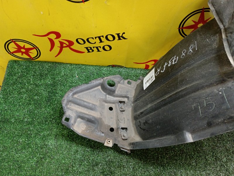 Подкрылок, 1800 рублей, Красноярск