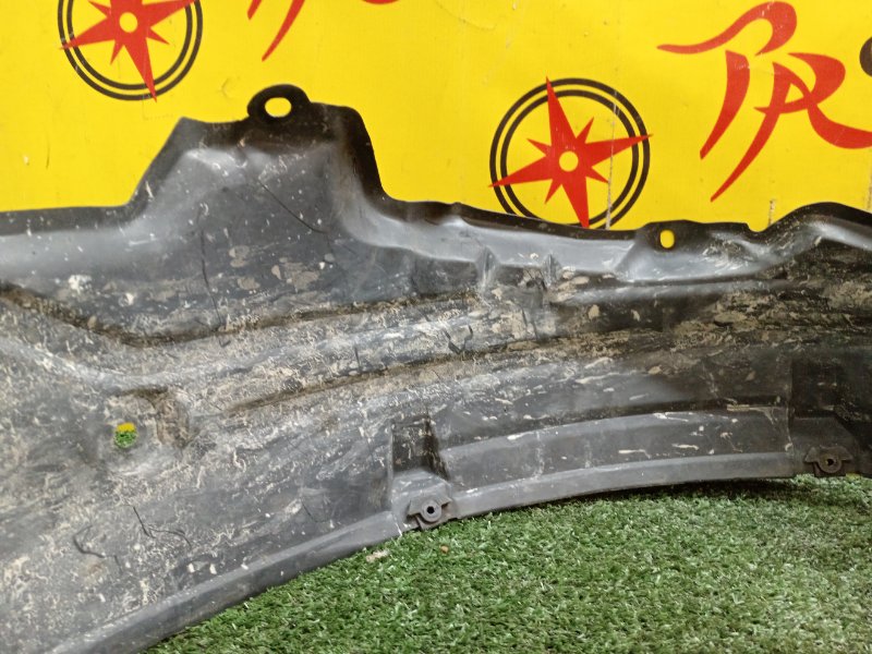 Подкрылок, 500 рублей, Красноярск