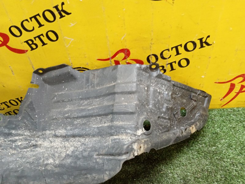 Подкрылок, 500 рублей, Красноярск