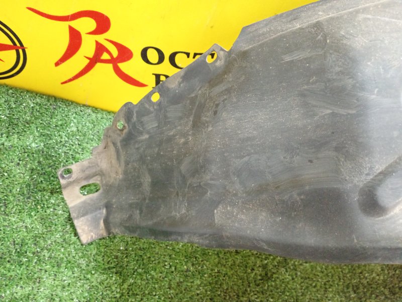 Подкрылок, 500 рублей, Красноярск