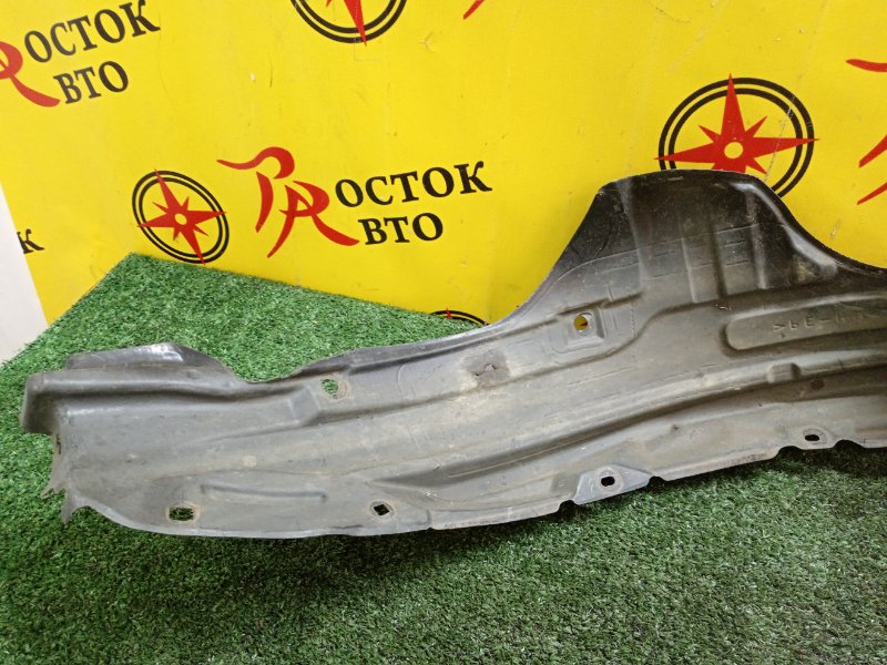 Подкрылок, 4200 рублей, Красноярск