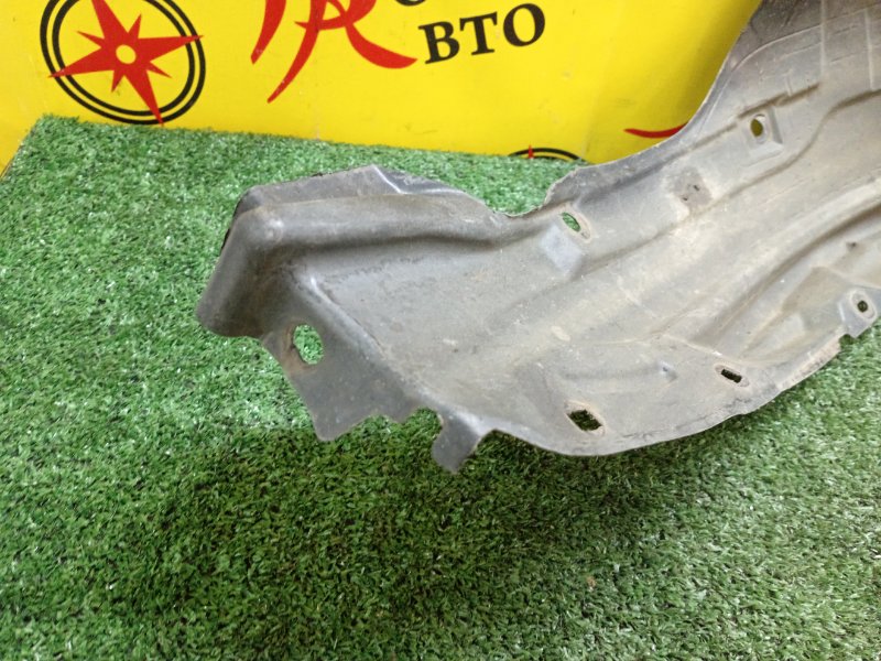 Подкрылок, 4200 рублей, Красноярск