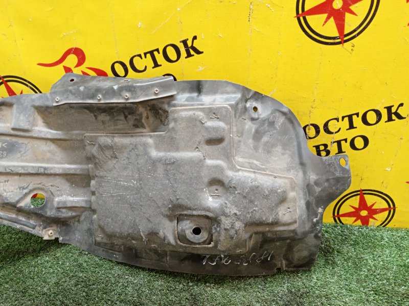 Подкрылок, 800 рублей, Красноярск