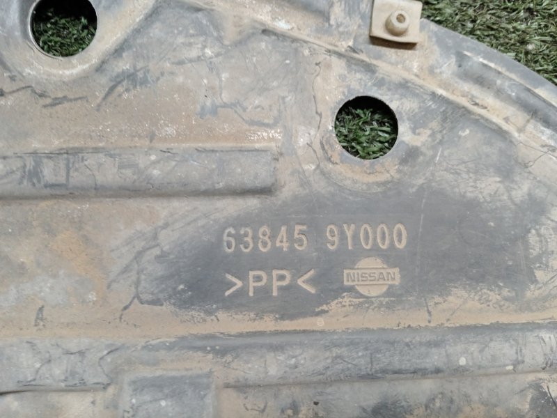 Подкрылок, 800 рублей, Красноярск