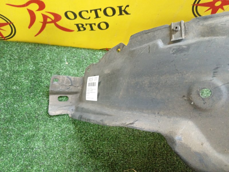 Подкрылок, 1700 рублей, Красноярск