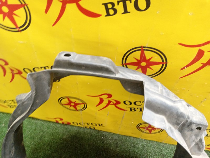 Подкрылок, 600 рублей, Красноярск