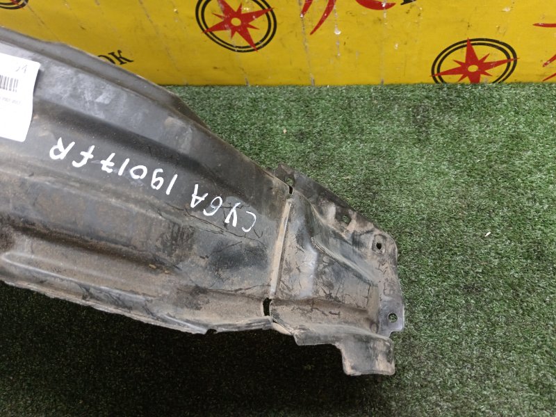 Подкрылок, 1000 рублей, Красноярск