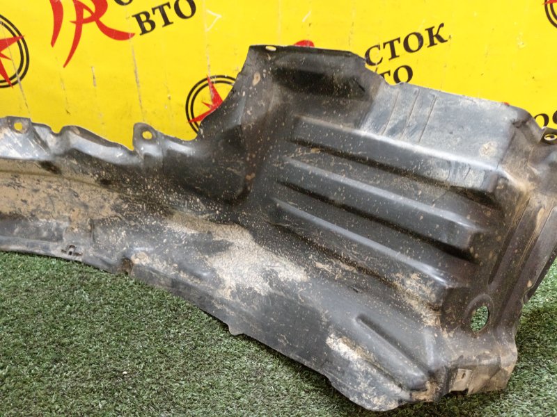 Подкрылок, 500 рублей, Красноярск