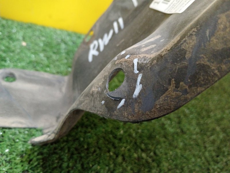 Подкрылок, 1400 рублей, Красноярск