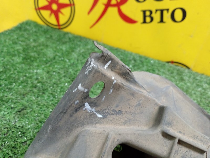 Подкрылок, 600 рублей, Красноярск