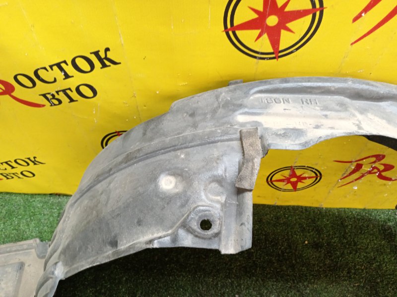 Подкрылок, 1200 рублей, Красноярск