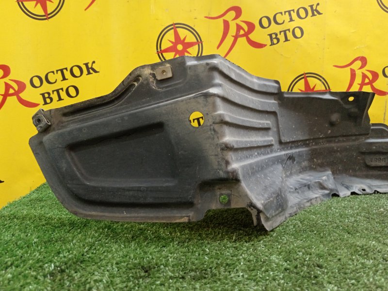 Подкрылок, 1200 рублей, Красноярск