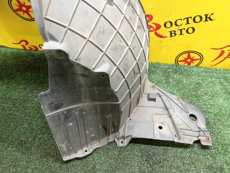 Подкрылок, 1000 рублей, Красноярск