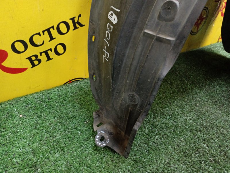 Подкрылок, 1000 рублей, Красноярск