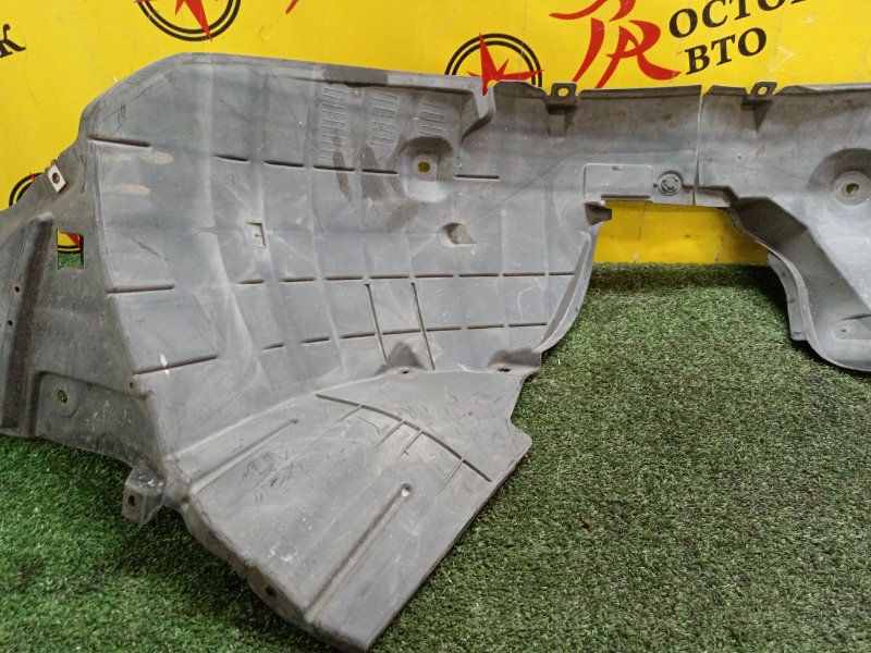 Подкрылок, 1000 рублей, Красноярск