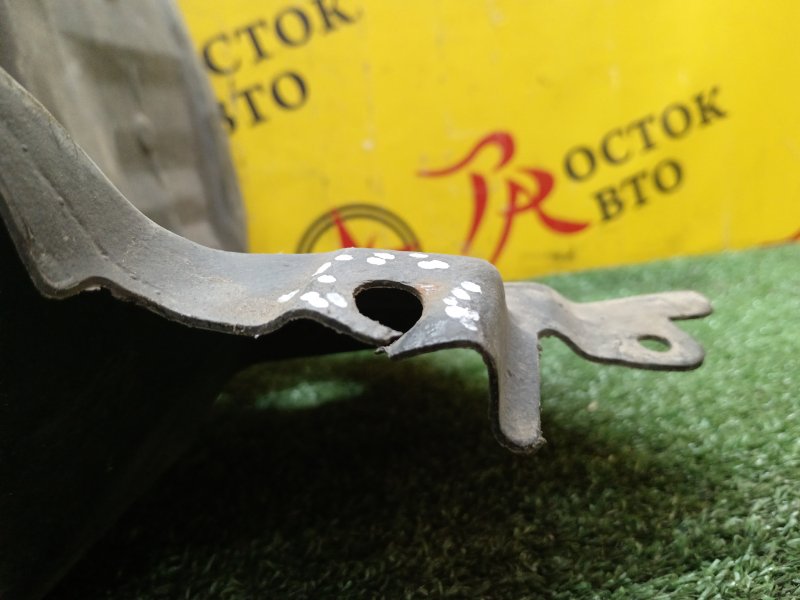 Подкрылок, 1300 рублей, Красноярск