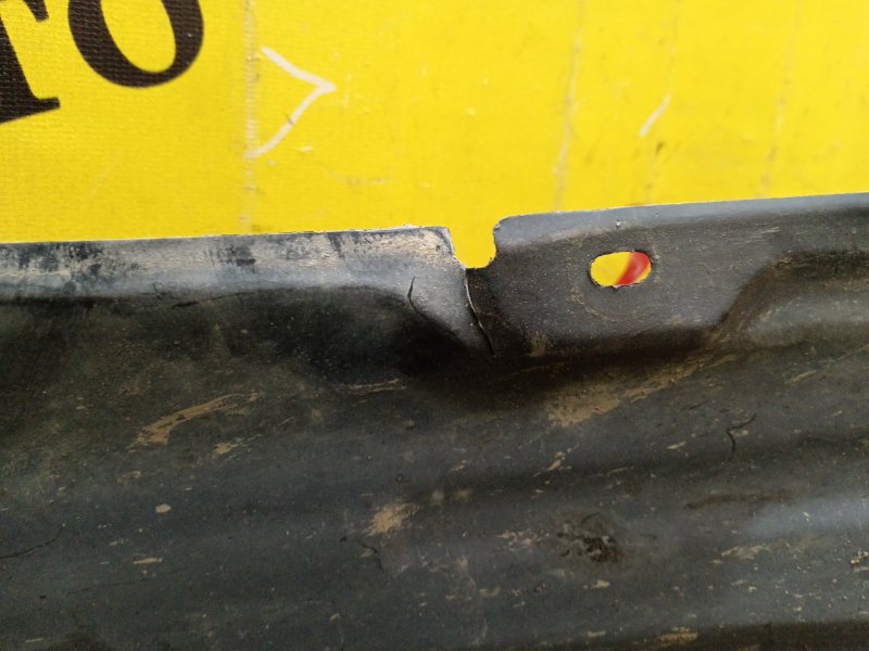 Подкрылок, 1300 рублей, Красноярск