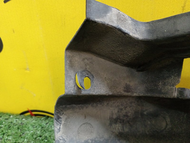 Защита горловины топливного бака, 1000 рублей, Красноярск