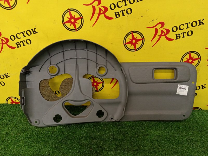 Обшивка двери багажника, 1000 рублей, Красноярск