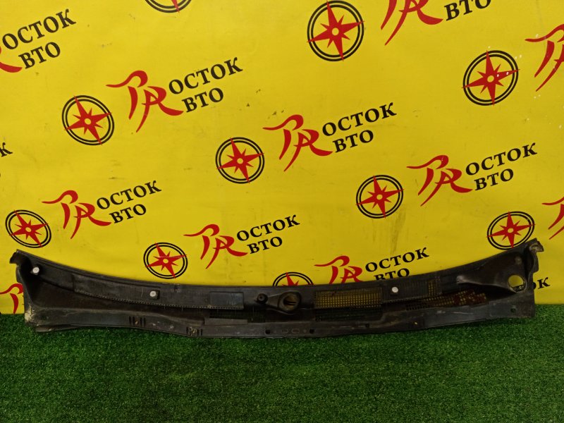 Решетка под лобовое стекло, 200 рублей, Красноярск