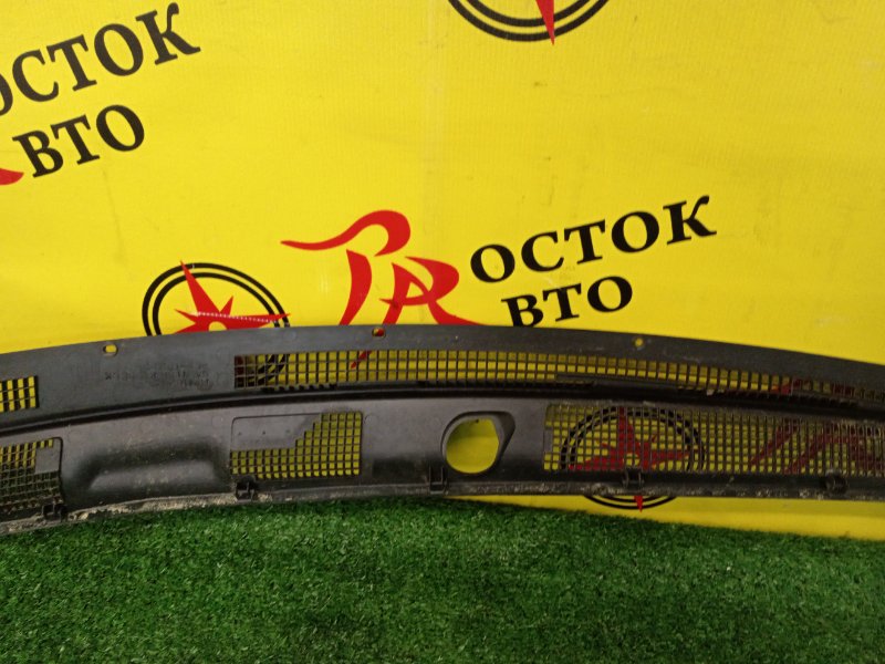 Решетка под лобовое стекло, 800 рублей, Красноярск