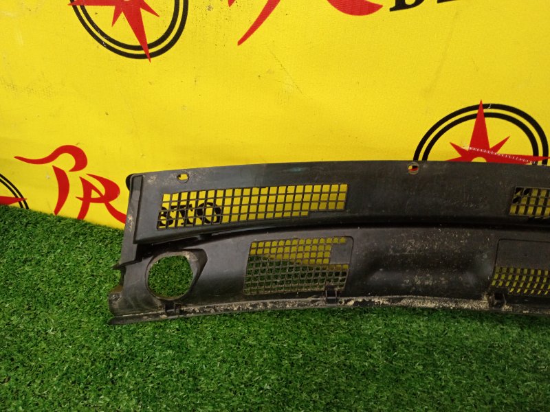 Решетка под лобовое стекло, 800 рублей, Красноярск