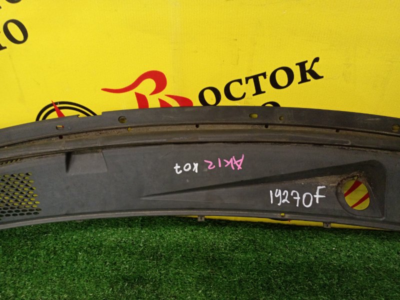 Решетка под лобовое стекло, 300 рублей, Красноярск