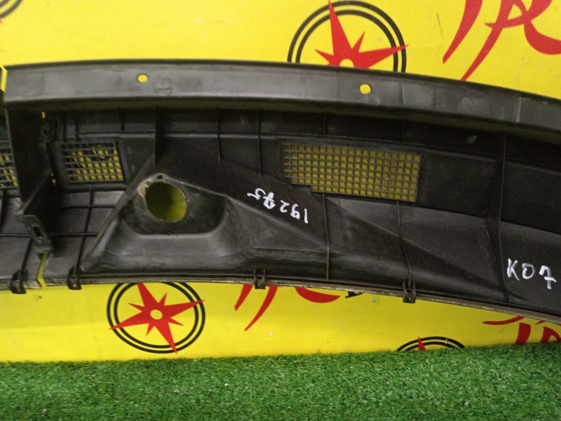 Решетка под лобовое стекло, 600 рублей, Красноярск