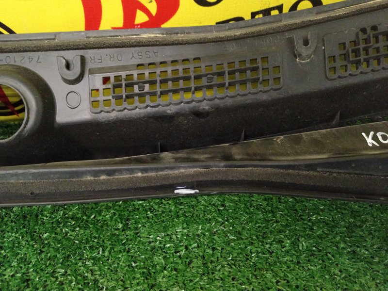 Решетка под лобовое стекло, 800 рублей, Красноярск