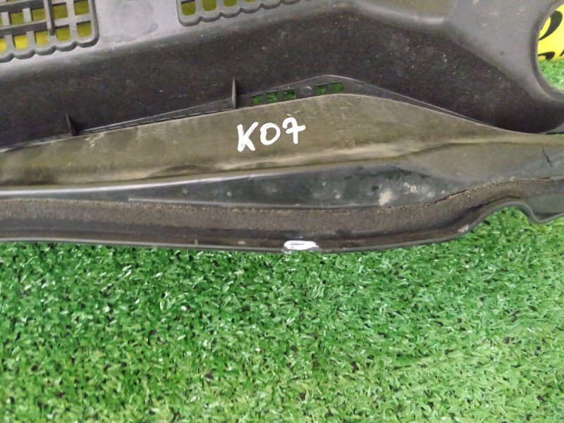 Решетка под лобовое стекло, 800 рублей, Красноярск