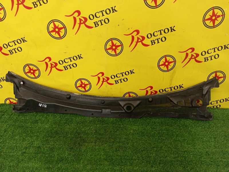 Решетка под лобовое стекло, 300 рублей, Красноярск