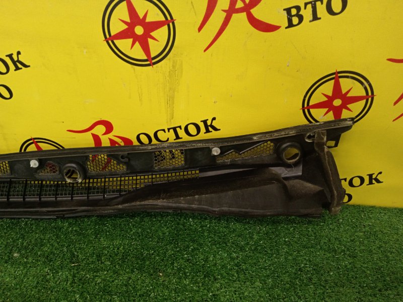 Решетка под лобовое стекло, 500 рублей, Красноярск