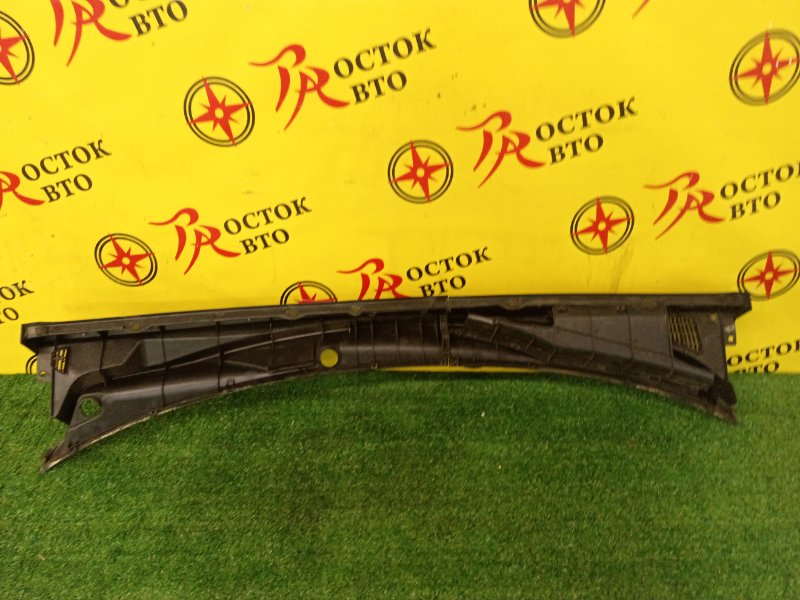 Решетка под лобовое стекло, 200 рублей, Красноярск