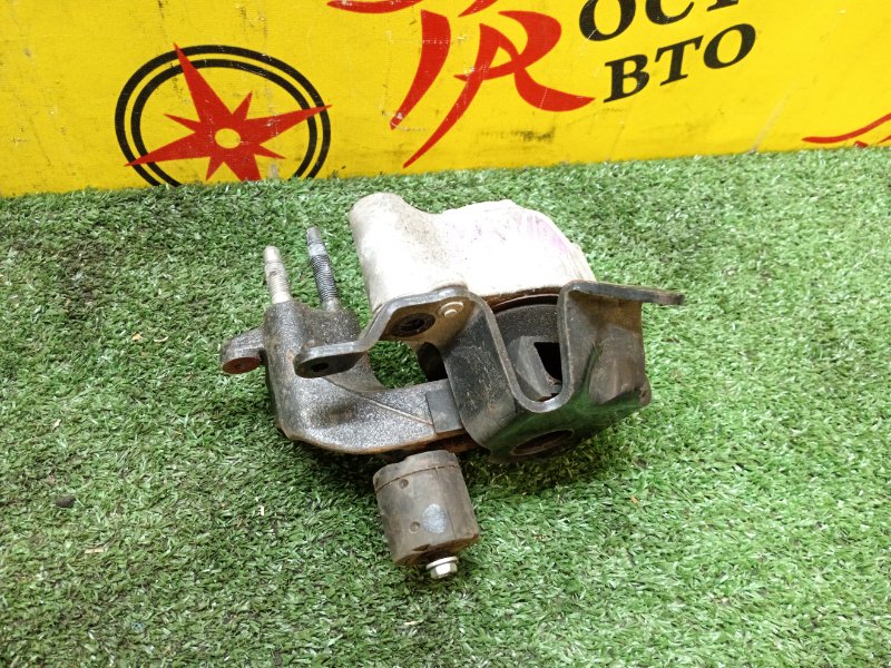 Подушка двигателя, 800 рублей, Красноярск