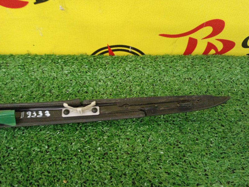 Молдинг лобового стекла, 2400 рублей, Красноярск