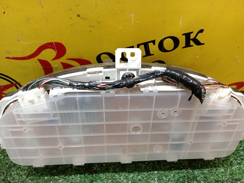 Панель приборов, 300 рублей, Красноярск